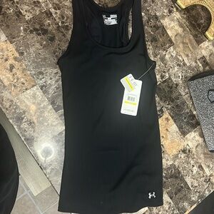 **NWT** under Armour heat gear tank top black size M